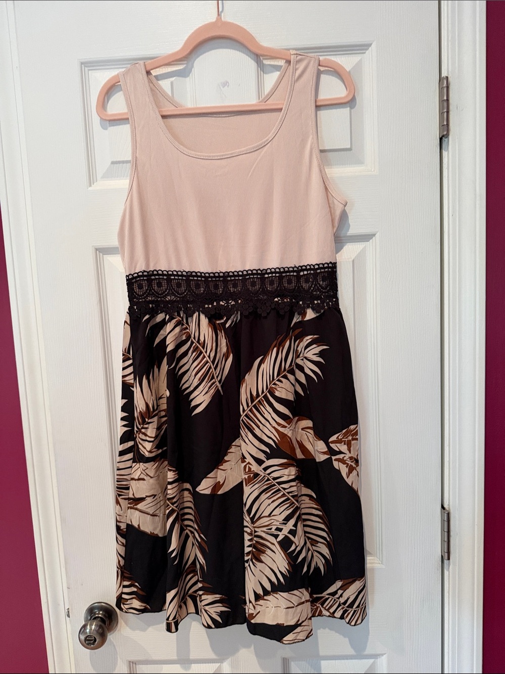 Women’s Cream and Black Tropical Print Dress